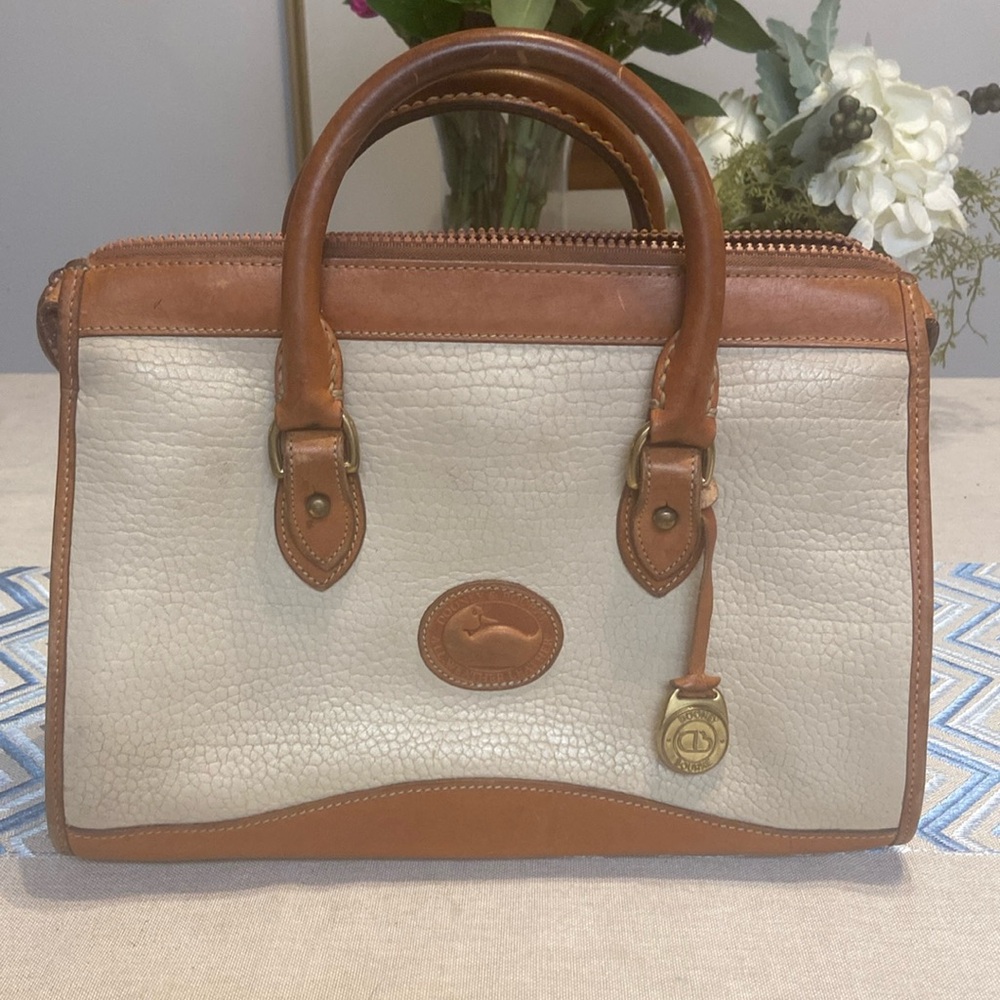 Dooney&Bourke Vintage tan satchel